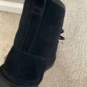 Men Uggs Size 9 1/2